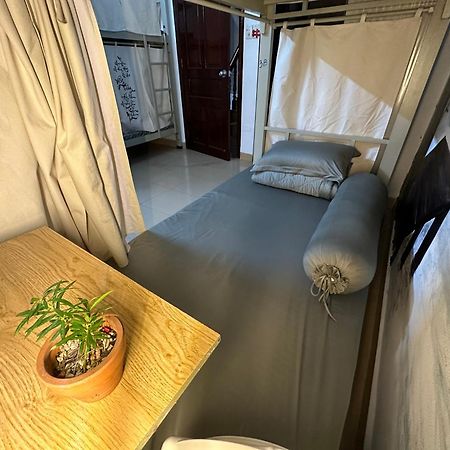 Home Tea An Yen_Dorm For Women Only Хошимин Экстерьер фото