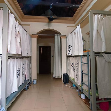 Home Tea An Yen_Dorm For Women Only Хошимин Экстерьер фото